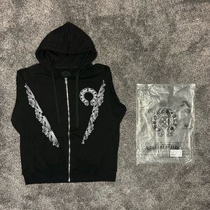 Chrome Hearts Horseshoe Floral Cross-Sleeve Zip Up Hoodie 'Black/White'
